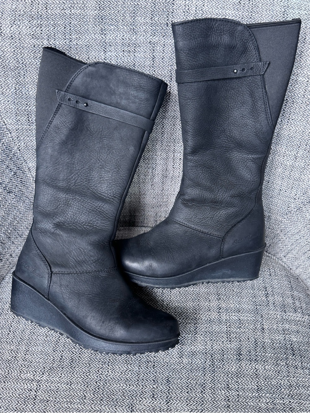 Eddie Bauer Black Fleece Lined Suede Lodge Wedge Boots Vibram sole 6.5